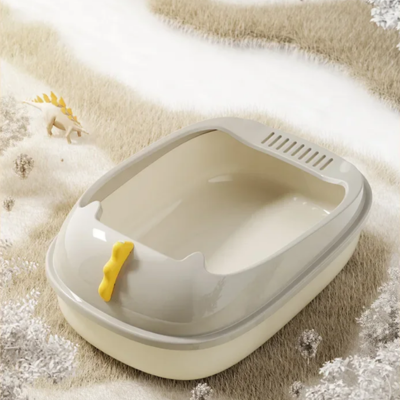 Litiere chat tino serenite sur tapis